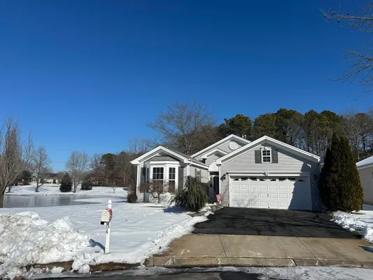 Property Slideshow image 3 of 6 | 127 newcastle ct, Galloway, NJ, 08205