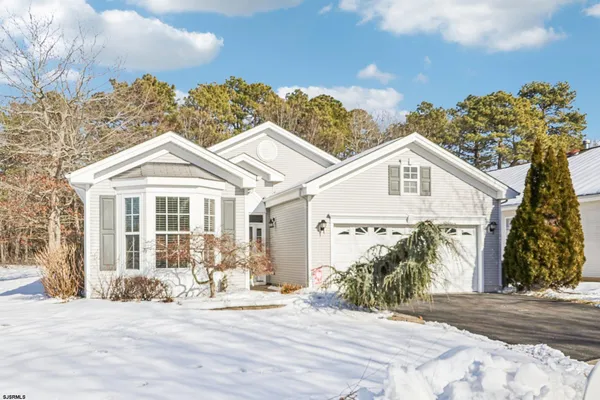 Property Slideshow image 3 of 48 | 127 newcastle, Galloway Township, NJ, 08205