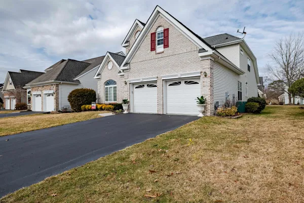 Property Slideshow image 3 of 42 | 45 vender ln, Mays Landing, NJ, 08330
