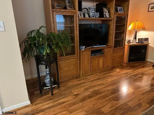 Property Slideshow image 3 of 16 | 521 weston, Galloway Township, NJ, 08205