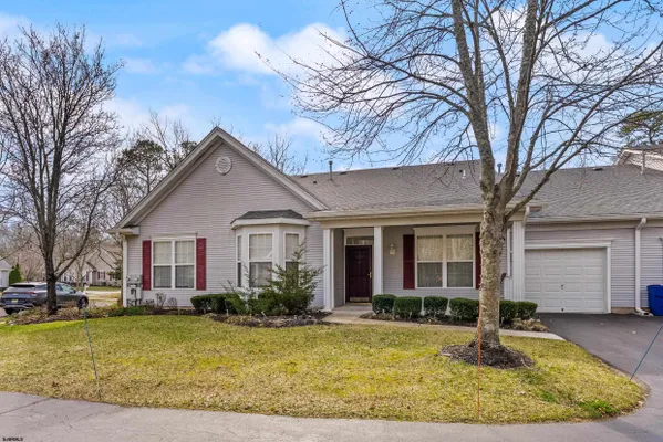 Property Slideshow image 2 of 23 | 121 dover ct, Smithville, NJ, 08205