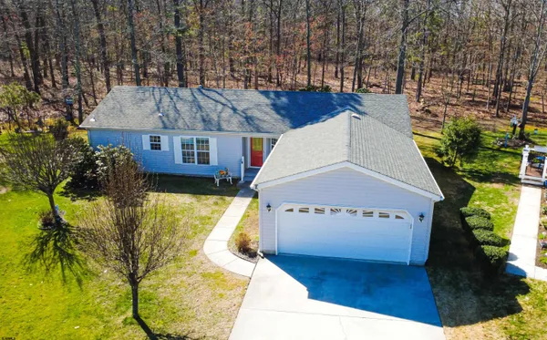 Property Slideshow image 3 of 30 | 47 baltusrol, Mays Landing, NJ, 08330