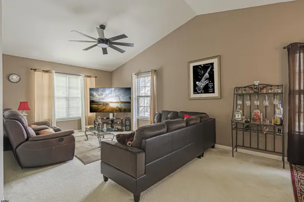 Property Slideshow image 3 of 28 | 44 e woodland ave 44, Absecon, NJ, 08201