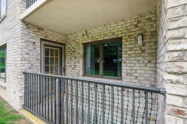 Property Slideshow image 2 of 30 | 3104 dolphin 3104, Northfield, NJ, 08225