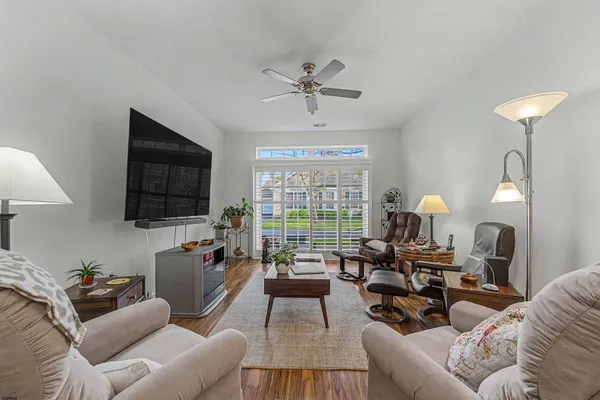 Property Slideshow image 2 of 24 | 190 southampton, Galloway Township, NJ, 08205