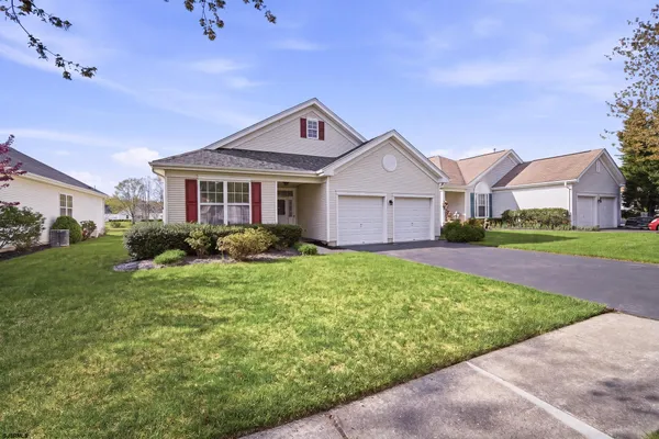 Property Slideshow image 2 of 52 | 11 pembrooke, Galloway Township, NJ, 08205