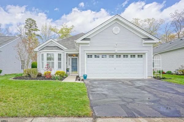 Property Slideshow image 3 of 18 | 213 limerick, Galloway Township, NJ, 08205