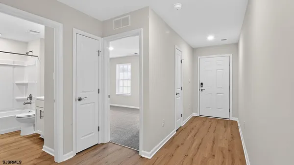 Property Slideshow image 2 of 28 | 237 huntington dr, Egg Harbor Township, NJ, 08234