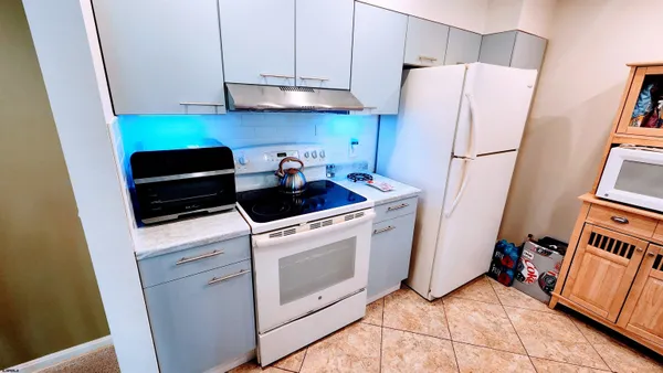 Property Slideshow image 3 of 22 | 550 central g-4, Linwood, NJ, 08221