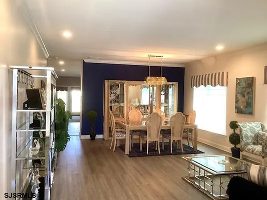 Property Slideshow image 2 of 24 | 331 sunflower dr, Egg Harbor Township, NJ, 08234