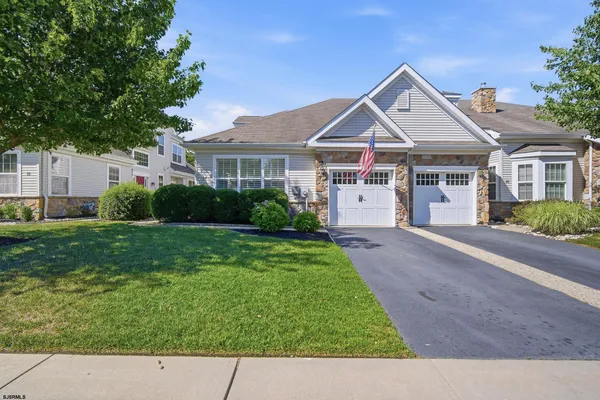 Property Slideshow image 2 of 30 | 24 delray ln, Absecon, NJ, 08201