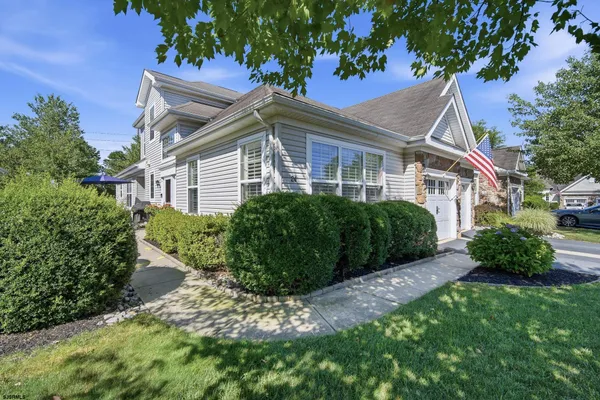 Property Slideshow image 3 of 30 | 24 delray ln, Absecon, NJ, 08201