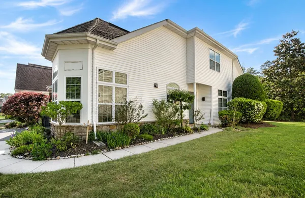 Property Slideshow image 3 of 26 | 21 lewis dr, Mays Landing, NJ, 08330