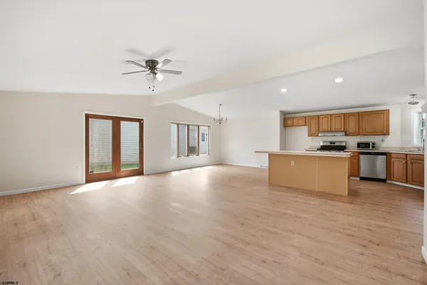 Property Slideshow image 3 of 46 | 314 tavistock, Mays Landing, NJ, 08330