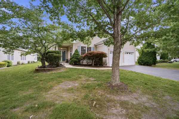 Property Slideshow image 2 of 46 | 129 southampton, Galloway Township, NJ, 08205