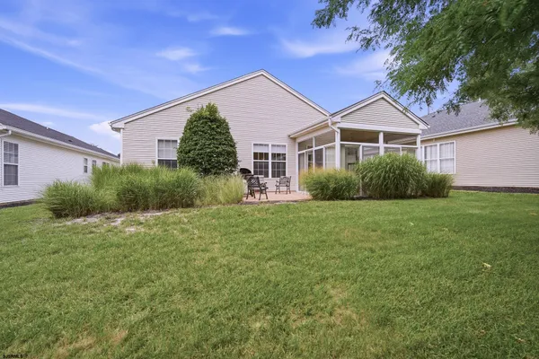 Property Slideshow image 3 of 26 | 552 falmouth, Galloway Township, NJ, 08205
