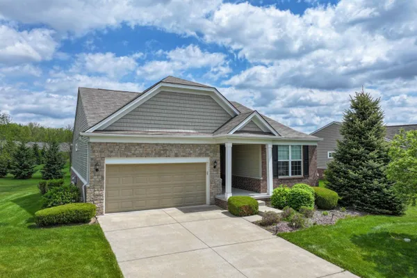 Property Slideshow image 2 of 51 | 6239 crystal downs dr, Grandblancchartertownship_genesee, MI, 48439