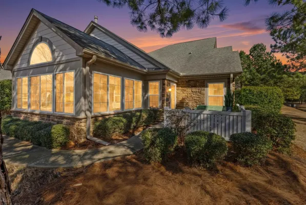 Property Slideshow image 2 of 34 | 761 stonevillage cv # 21, Collierville, TN, 38017