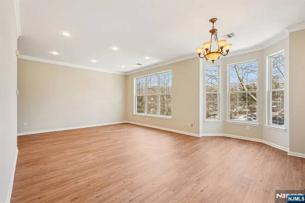 Property Slideshow image 2 of 30 | 516 four seasons dr, Wayne, NJ, 07470