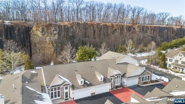 Property Slideshow image 2 of 27 | 7 graphite dr, Woodland Park, NJ, 07424