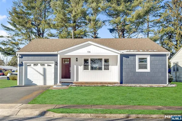 Property Slideshow image 2 of 34 | 136 georgetown rd, Toms River, NJ, 08757