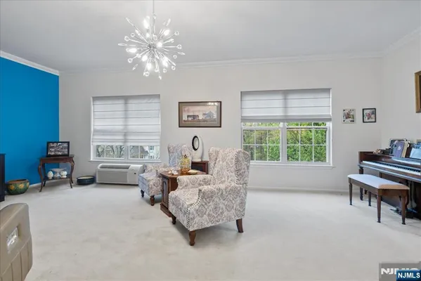 Property Slideshow image 3 of 33 | 2 richmond rd 306, West Milford, NJ, 07480