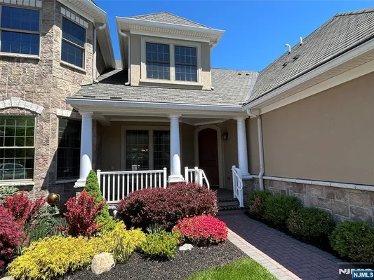 Property Slideshow image 2 of 7 | 33 windsor ln, Ramsey, NJ, 07446