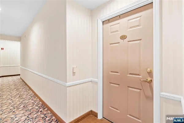 Property Slideshow image 3 of 25 | 4 richmond rd 215, West Milford, NJ, 07480