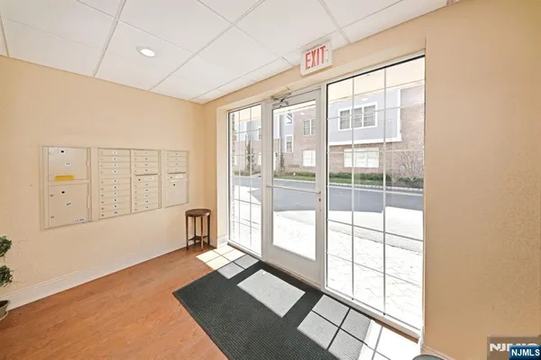 Property Slideshow image 3 of 30 | 2303 rio vista ln, Northvale, NJ, 07647