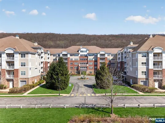 Property Slideshow image 2 of 46 | 5205 warrens way 205, Wanaque, NJ, 07465