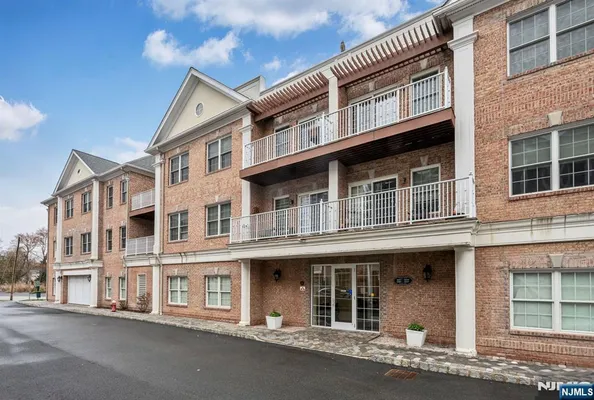Property Slideshow image 2 of 49 | 2310 rio vista ln 2310, Northvale, NJ, 07647