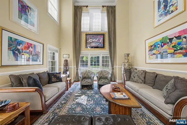 Property Slideshow image 3 of 50 | 79 s mackenzie ln, Denville Township, NJ, 07834