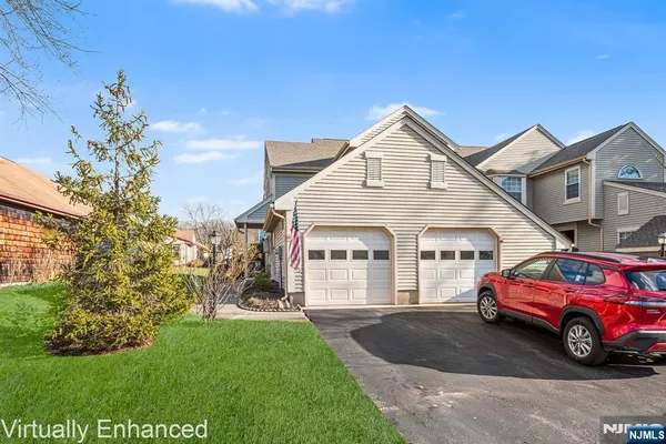 Property Slideshow image 2 of 47 | 11 rothwell dr 11d, Jamesburg, NJ, 08831