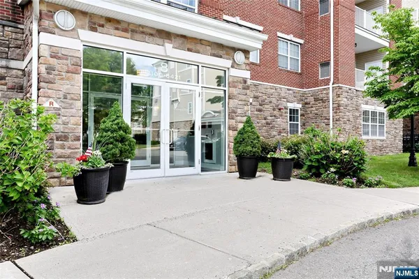 Property Slideshow image 2 of 47 | 8208 warrens way, Wanaque, NJ, 07465