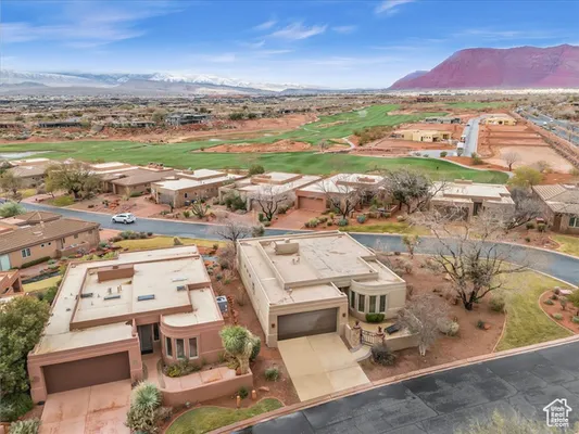 Property Slideshow image 2 of 26 | 2255 n tuweap dr 45, St George, UT, 84770