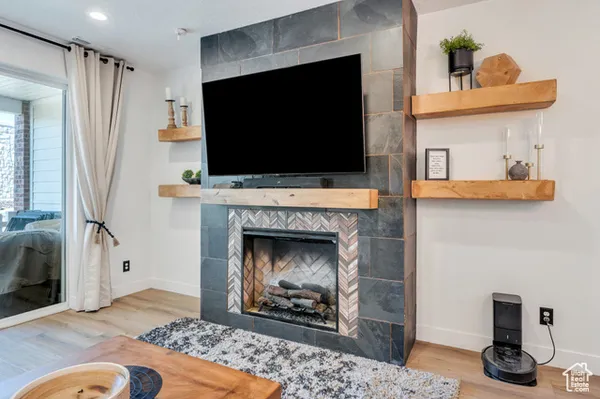 Property Slideshow image 3 of 51 | 10716 s haven fields drive dr, South Jordan, UT, 84095