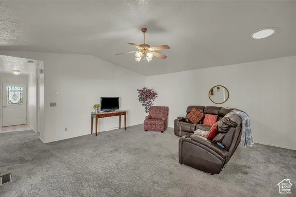 Property Slideshow image 3 of 16 | 1331 n dixie downs rd unit 56, St George, UT, 84770