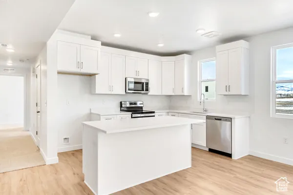 Property Slideshow image 3 of 39 | 5263 w reventon dr, South Jordan, UT, 84009