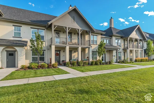 Property Slideshow image 2 of 32 | 4929 w tydeman way unit 207, South Jordan, UT, 84009