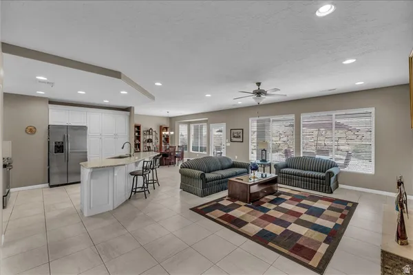 Property Slideshow image 3 of 23 | 1815 w carmel bluffs dr, St George, UT, 84790