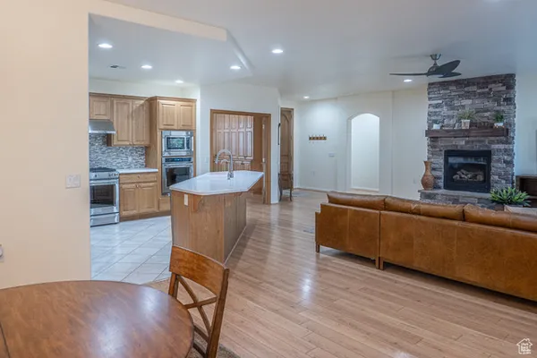 Property Slideshow image 3 of 22 | 1682 w bonita bay dr, St George, UT, 84790