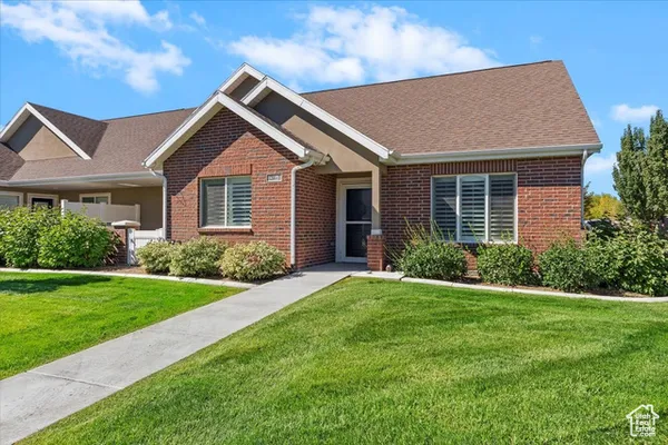 Property Slideshow image 2 of 42 | 1204 s 50 e unit e 1, Lehi, UT, 84043