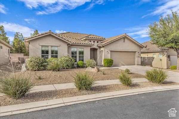 Property Slideshow image 3 of 25 | 1667 morane manor dr, St George, UT, 84790