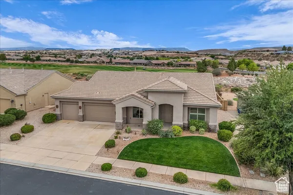 Property Slideshow image 2 of 23 | 1915 w sunstar dr, St George, UT, 84790