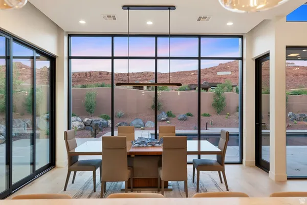 Property Slideshow image 3 of 33 | 2498 n la casa cir, St. George, UT, 84770