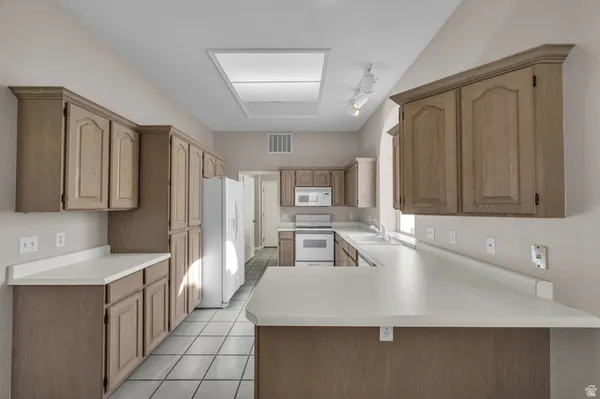 Property Slideshow image 3 of 25 | 39 n valley view dr 49, St George, UT, 84770