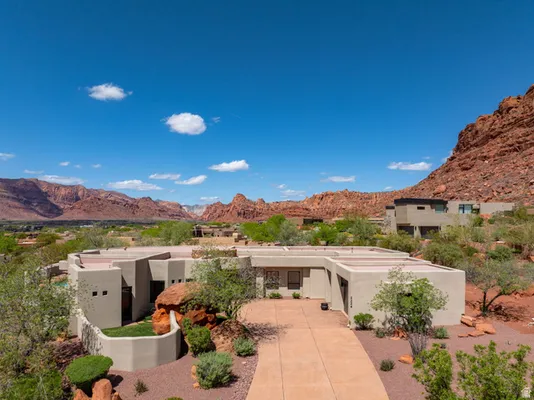 Property Slideshow image 2 of 52 | 2226 w lomaki cir, St. George, UT, 84770