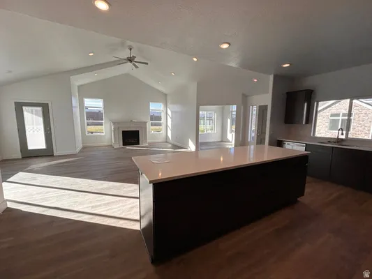 Property Slideshow image 3 of 11 | 9584 s ember glow ct d, South Jordan, UT, 84095