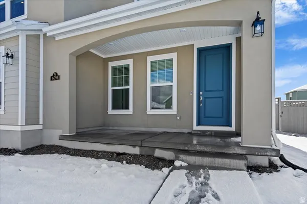 Property Slideshow image 3 of 33 | 6179 w sparrow view dr # 560, South Jordan, UT, 84009