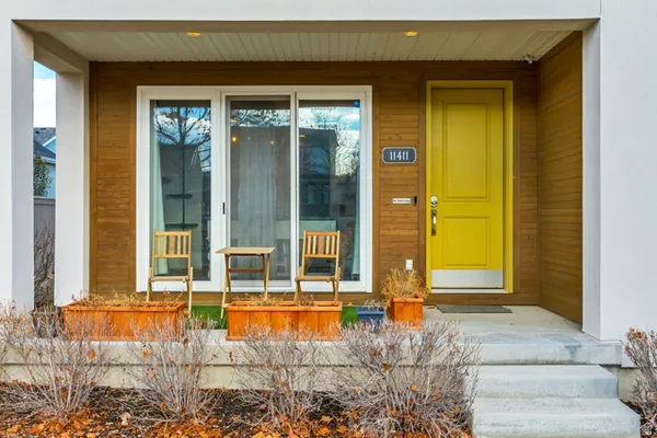 Property Slideshow image 3 of 27 | 11411 s holly springs dr, South Jordan, UT, 84009